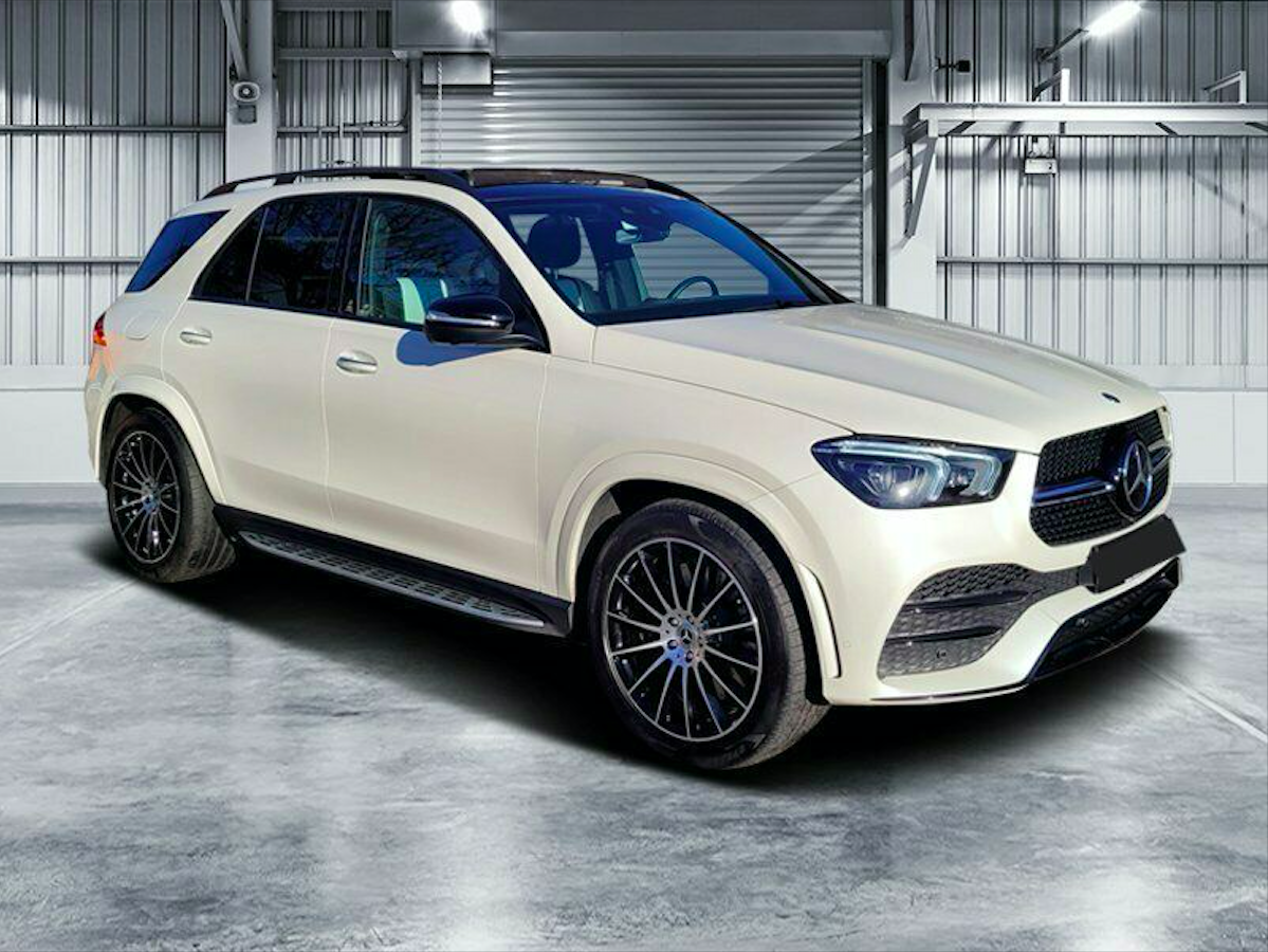 Mercedes GLE 450 4matic AMG | předváděcí auto | skladem | super výbava | skvělá cena | nákup online | bílá metalíza | autoibuy.com